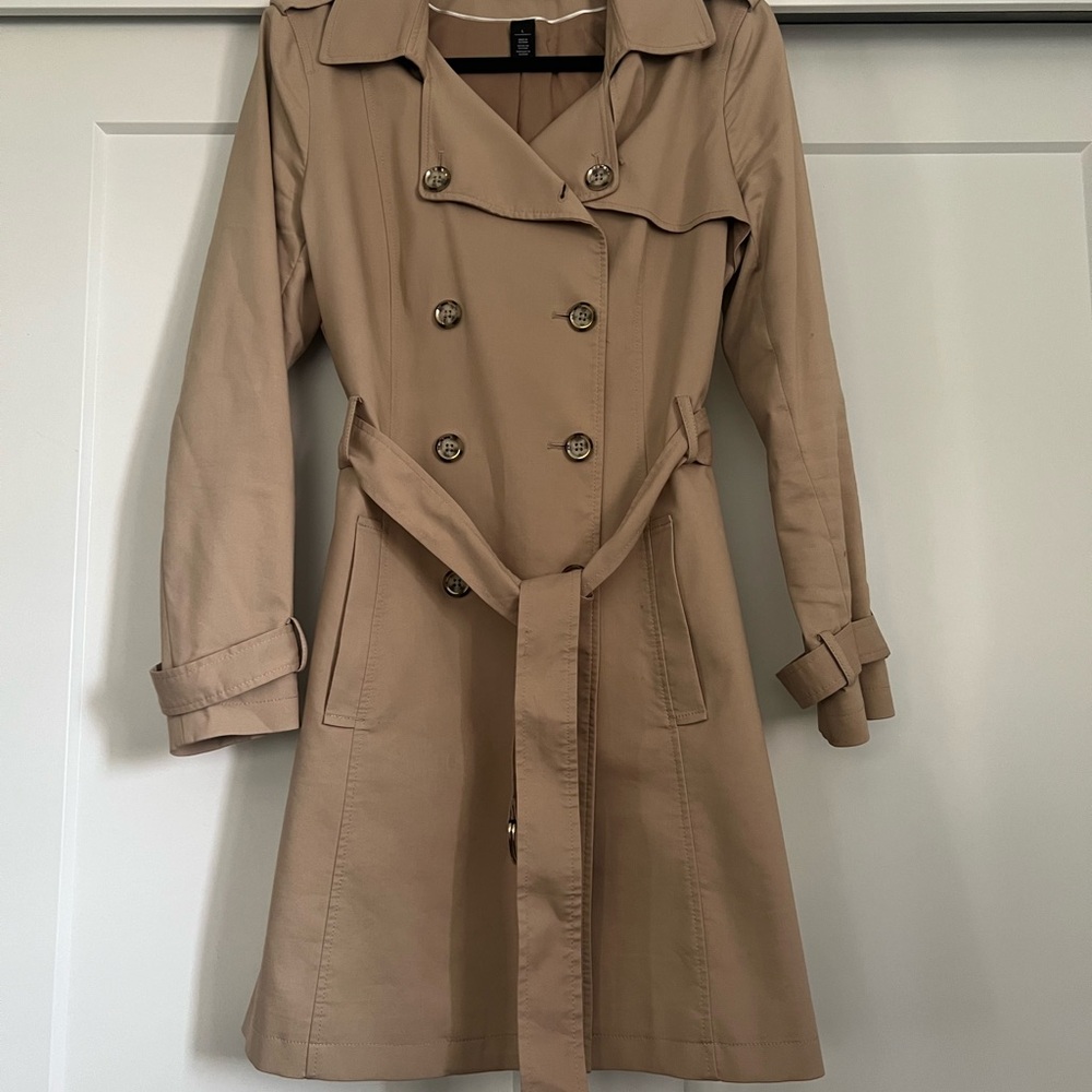 White House Black Market Trench Coat size Large